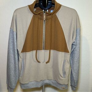 BKE Quarter Zip Knit Sweatshirt Pullover Gray and Tan Top Women’s Size Small